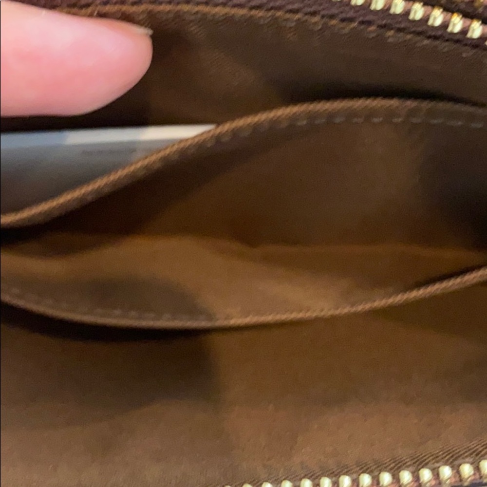 Coach Wristlet - Picture 7 of 8